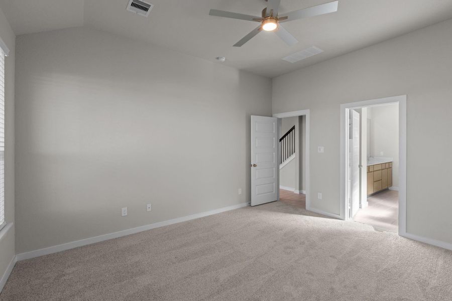 Spacious, unfurnished interior of a new home in Briarwood Crossing, Rosenberg (Image 26). Spacious, unfurnished interior of a new home in Briarwood Crossing, Rosenberg (Image 26).