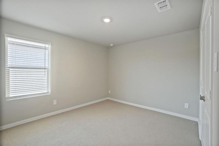 Photo is not of the actual home, but is an inspirational photo of builder’s model home and may depict options, furnishings, and/or decorator features that are not included.