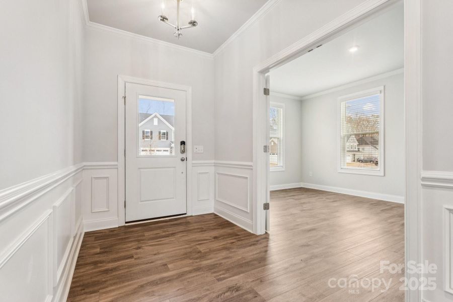 Spacious, unfurnished interior of a new home in Glenhurst, Matthews (Image 18).