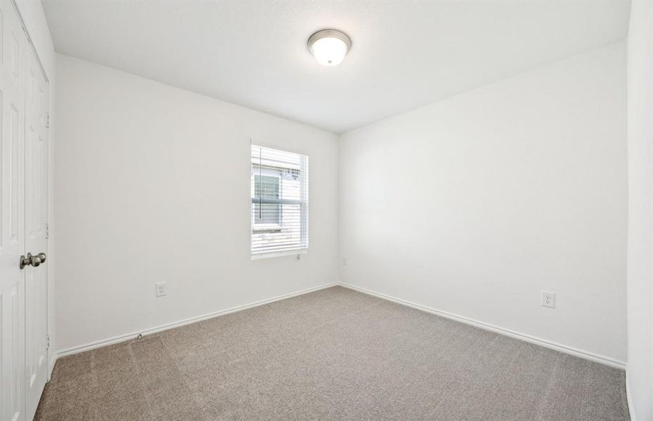 Secondary bedroom Secondary bedroom