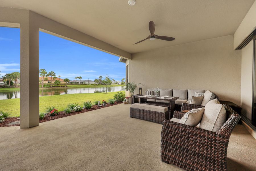 Covered Lanai with Summer Kitchen Covered Lanai with Summer Kitchen