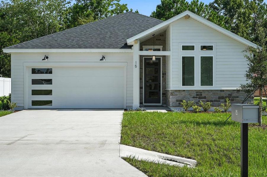 Image 40 of a home in Palm Coast Homes.