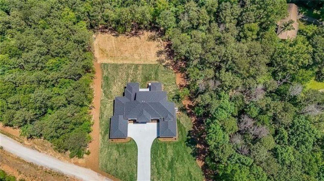 Image 32 of a home in .