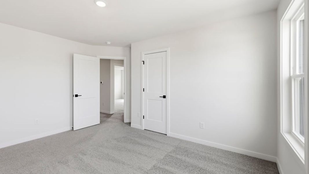 Spacious, unfurnished interior of a new home in Sycamore Cove, Woodruff (Image 31). Spacious, unfurnished interior of a new home in Sycamore Cove, Woodruff (Image 31).