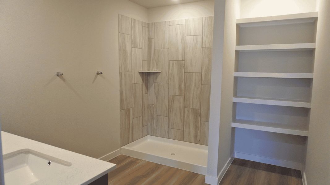 Furnished interior view inside a new home in London Towne, Corpus Christi (Image 5).