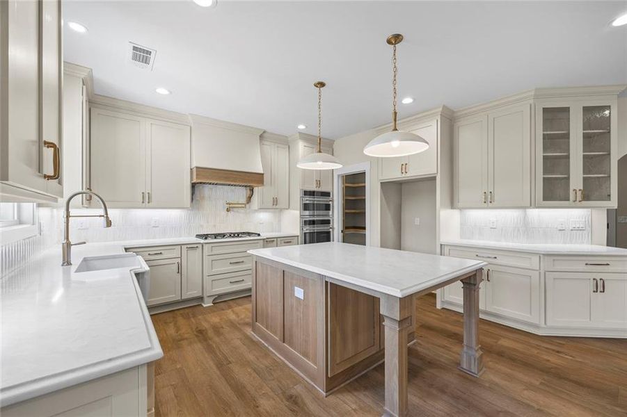 Furnished interior view inside a new home in , Monroe (Image 47).
