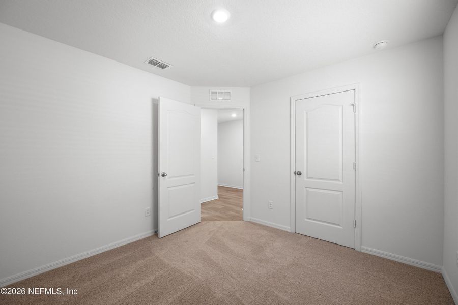 Spacious, unfurnished interior of a new home in Westport Landing, Jacksonville (Image 19).