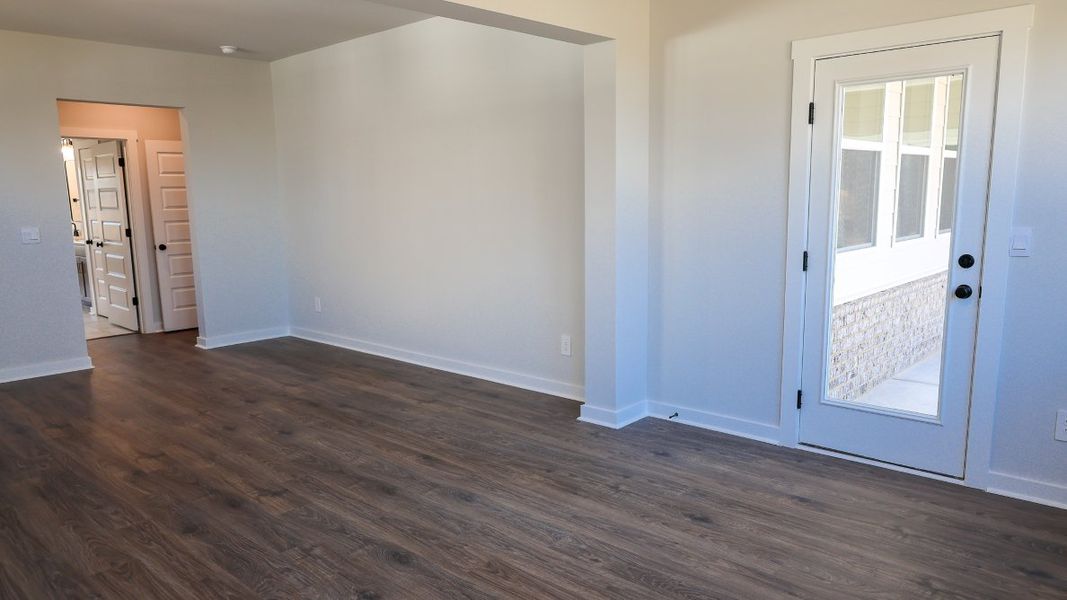 Representative unfurnished interior of a home built from the TISDALE by D.R. Horton in Harvest Point, Spring Hill (Image 35).