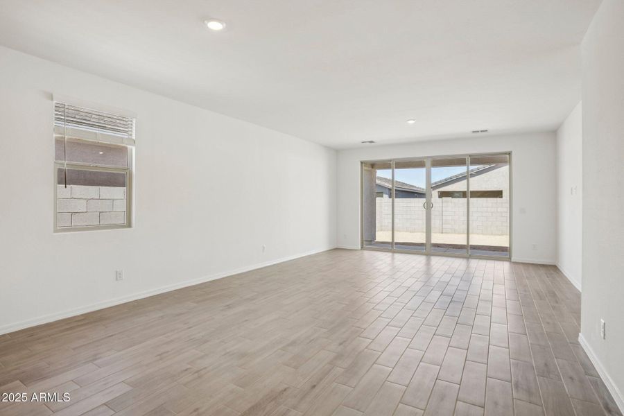 5-web-or-mls-W Old Timer Rd-S3008-005 5-web-or-mls-W Old Timer Rd-S3008-005