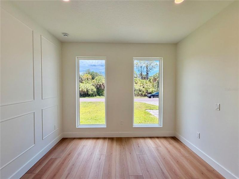 Spacious, unfurnished interior of a new home in , Port Charlotte (Image 26).