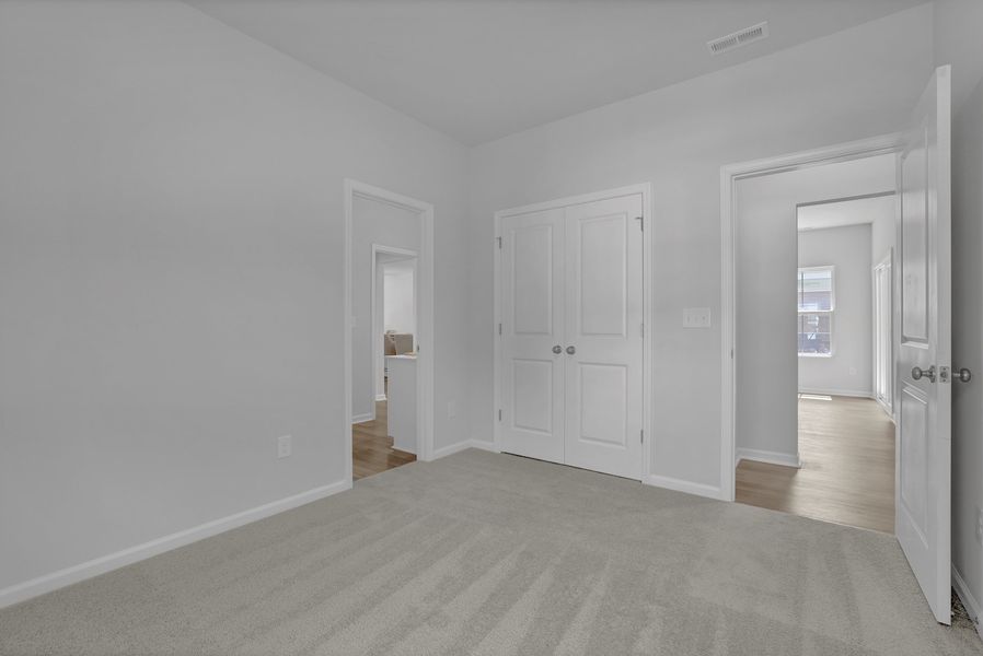 Spacious, unfurnished interior of a new home in River Tide Farms, Bolivia (Image 21). Spacious, unfurnished interior of a new home in River Tide Farms, Bolivia (Image 21).