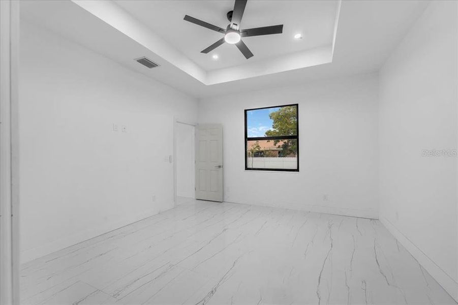 Spacious, unfurnished interior of a new home in , Cape Coral (Image 18). Spacious, unfurnished interior of a new home in , Cape Coral (Image 18).