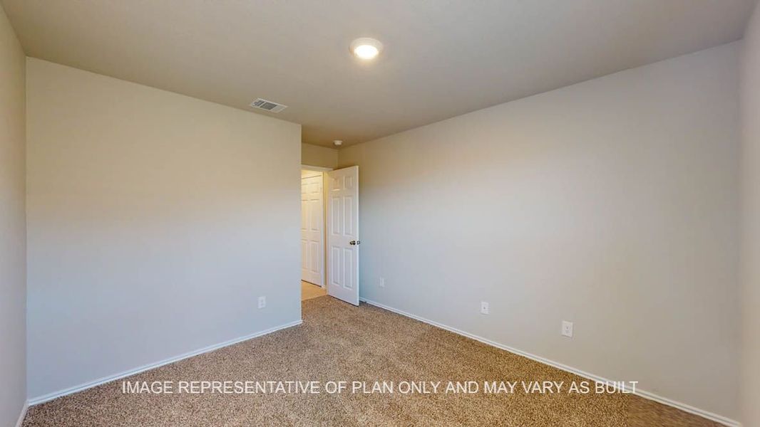 Representative unfurnished interior of a home built from the Texas Cali by D.R. Horton in Reynolds Crossing, Killeen (Image 16).
