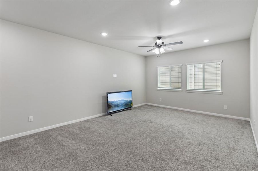 Spacious, unfurnished interior of a new home in , Argyle (Image 23).