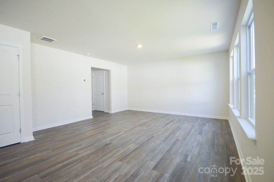 Photos are representative Photos are representative