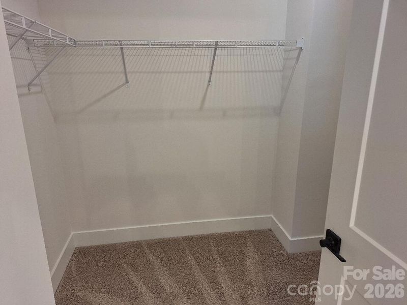 Spacious, unfurnished interior of a new home in Cardiff Glyn, Catawba (Image 15).