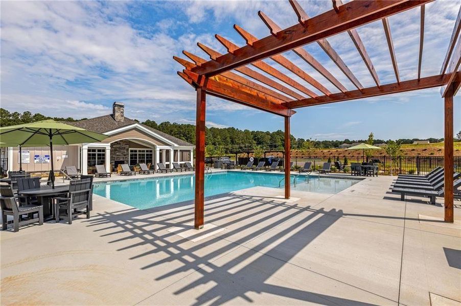 Community amenities in The Courtyards at Bailey Farms, Dacula (Image 35).