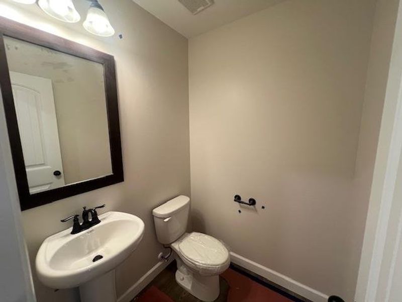 Image 19 of a home in Cleveland Meadows.