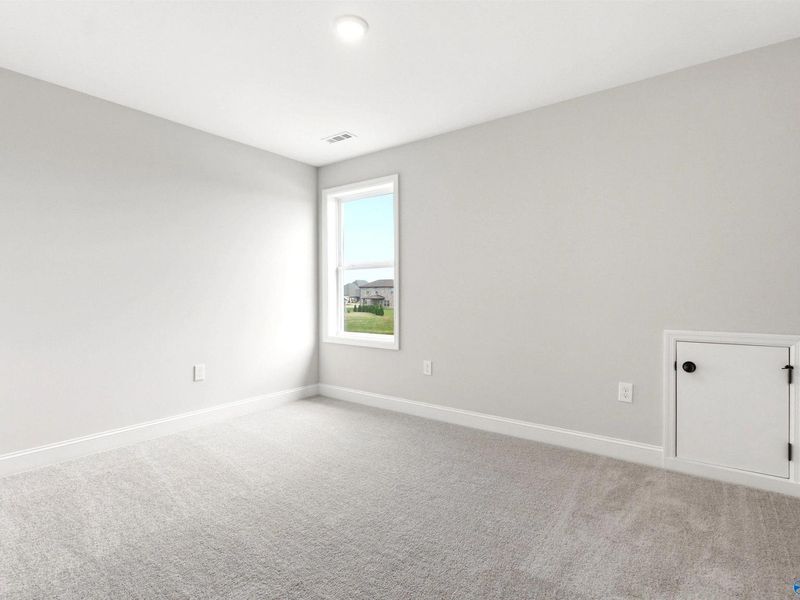 Spacious, unfurnished interior of a new home in Bailey Park, Fayetteville (Image 16).