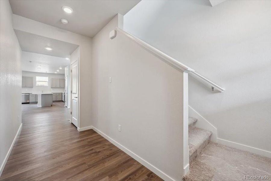 Spacious, unfurnished interior of a new home in Farmlore, Brighton (Image 9).