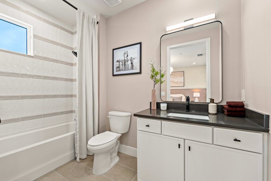 Furnished interior view inside a new home in EvenTide, New Smyrna Beach (Image 39).