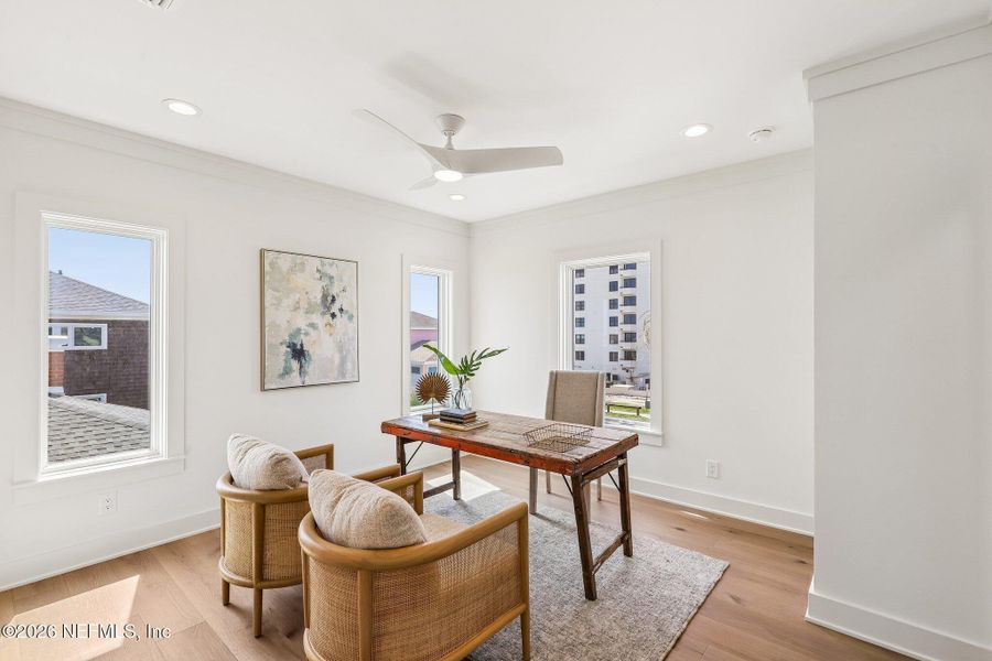 Furnished interior view inside a new home in , Jacksonville Beach (Image 20).