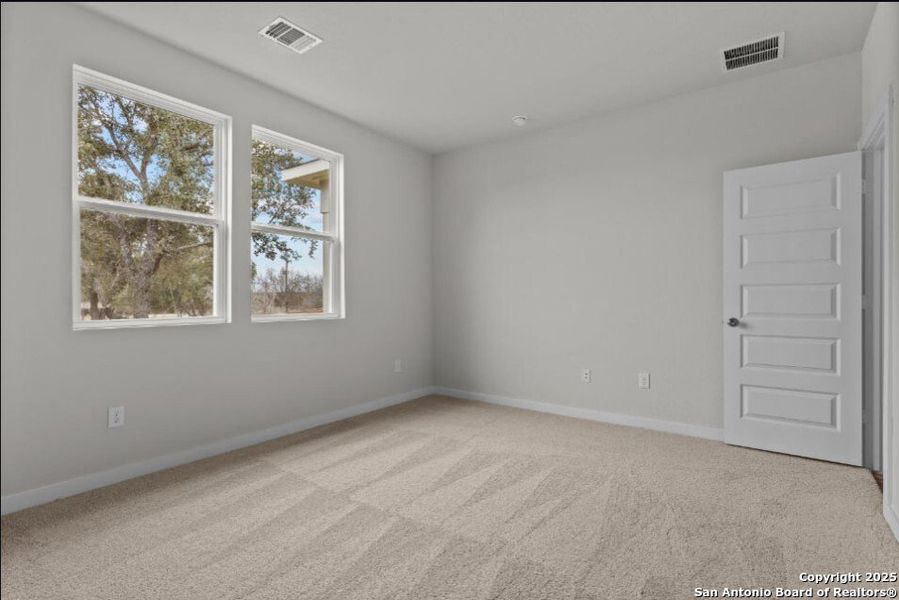 Spacious, unfurnished interior of a new home in Summerlin, San Antonio (Image 14). Spacious, unfurnished interior of a new home in Summerlin, San Antonio (Image 14).