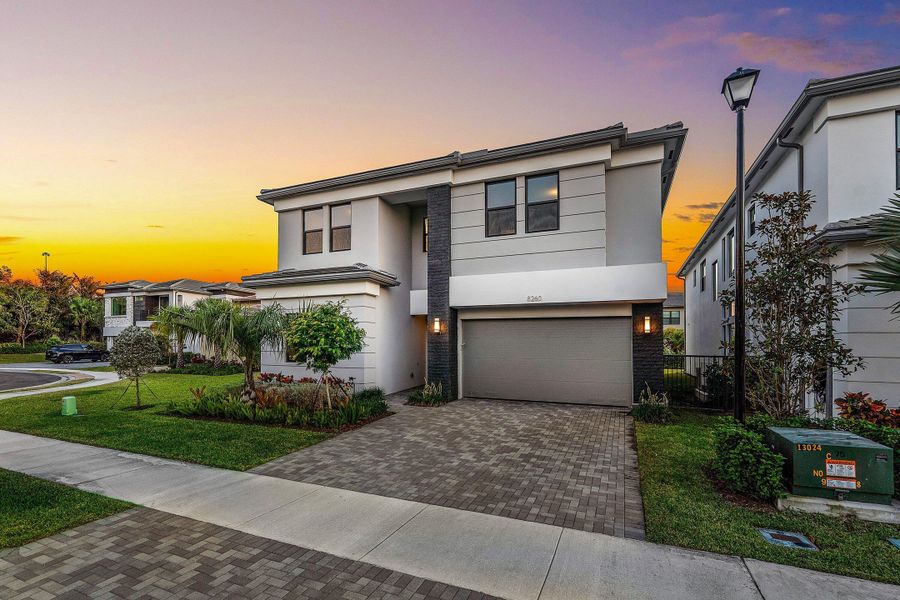 075-8260RoyalCountyDownRoad-BocaRaton-FL