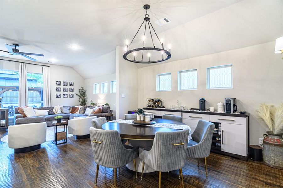 Image 36 of a home in .