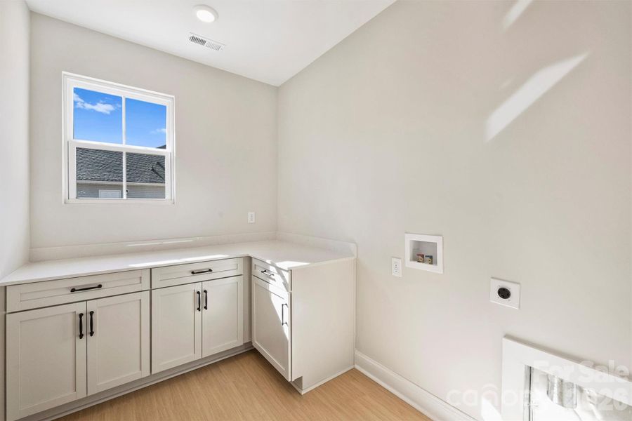 Furnished interior view inside a new home in , Lincolnton (Image 35).