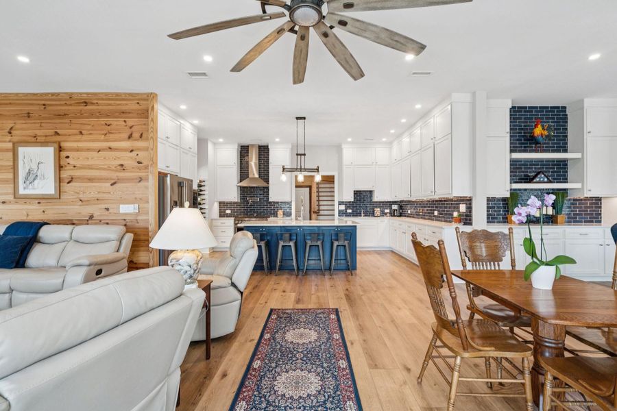 Furnished interior view inside a new home in , Folly Beach (Image 43).