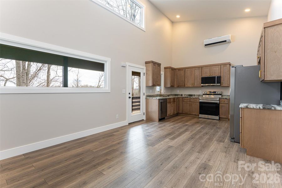 Left Wing-Durable LPV Flooring