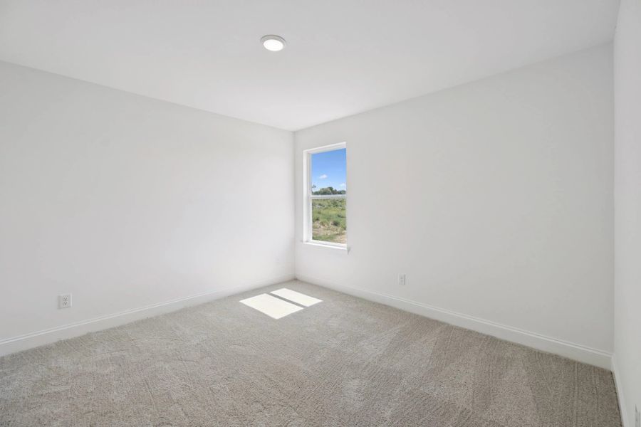 Spacious, unfurnished interior of a new home in Willow Landing, Mount Juliet (Image 39).