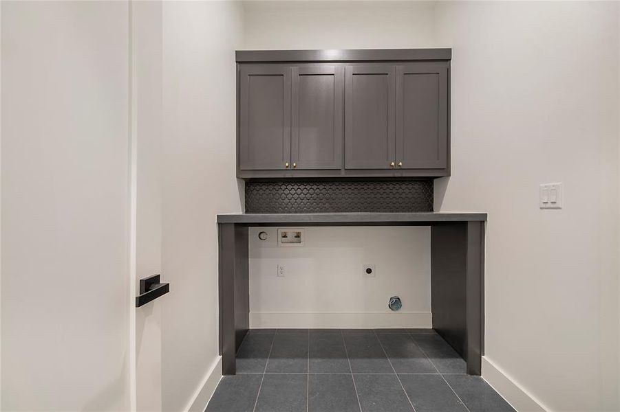 Spacious, unfurnished interior of a new home in , Dallas (Image 21).