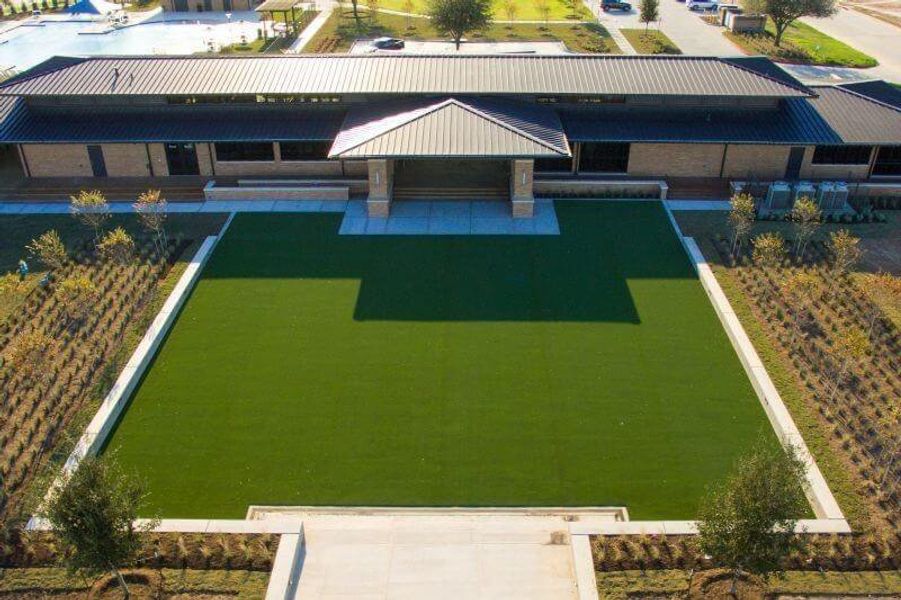 Community Amenities Community Amenities