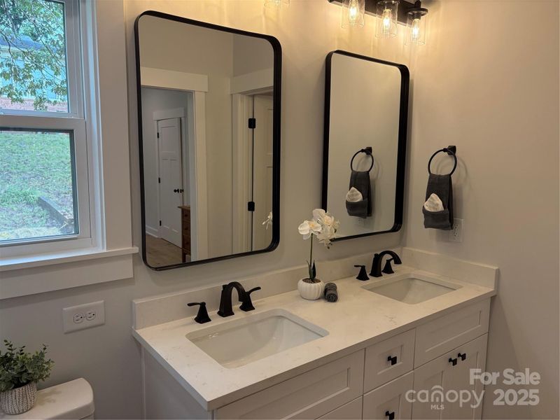 Image 20 of a home in . Image 20 of a home in .