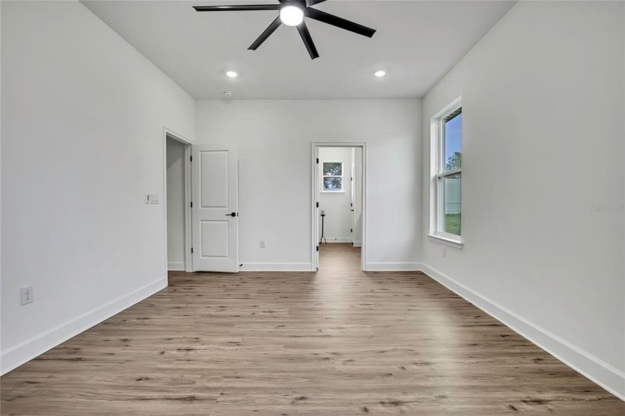 Spacious, unfurnished interior of a new home in , Weeki Wachee (Image 42). Spacious, unfurnished interior of a new home in , Weeki Wachee (Image 42).