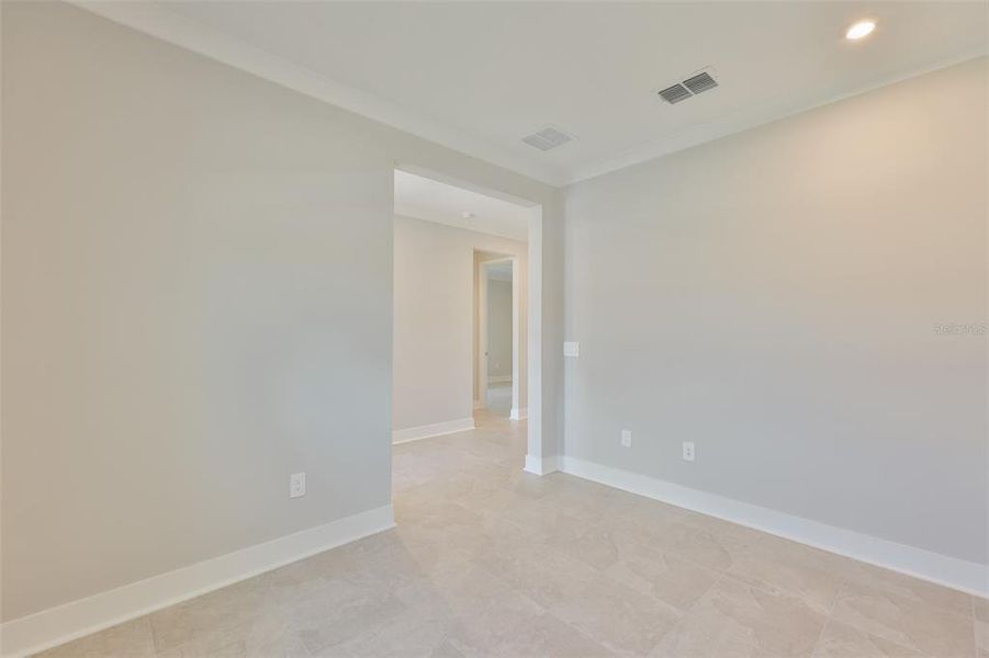 Spacious, unfurnished interior of a new home in , Parrish (Image 41).