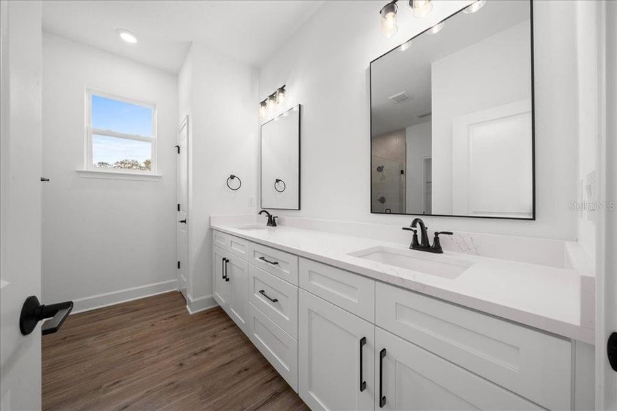 Furnished interior view inside a new home in , Spring Hill (Image 13).