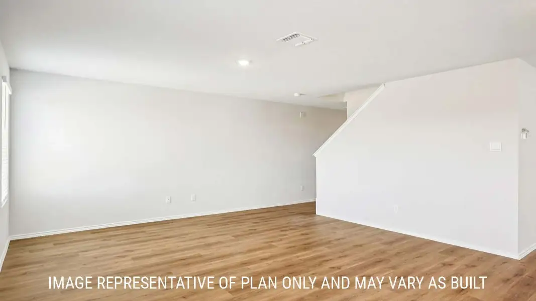 Spacious, unfurnished interior of a new home in Reynolds Crossing, Killeen (Image 14).