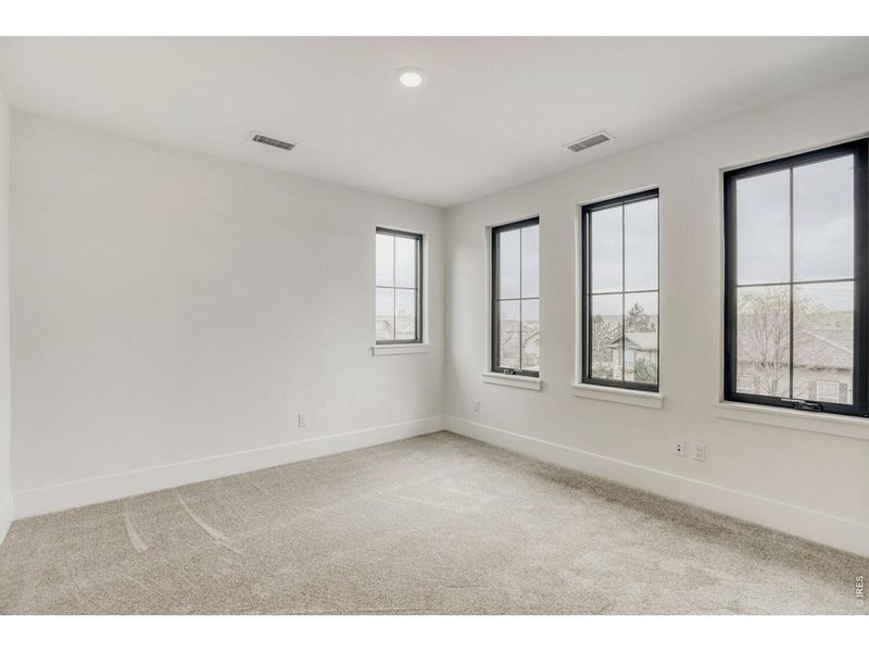 Spacious, unfurnished interior of a new home in , Loveland (Image 27).