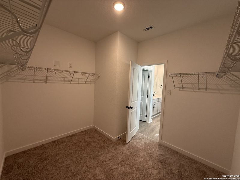 Spacious, unfurnished interior of a new home in The Preserve at the Wilder, Adkins (Image 15).