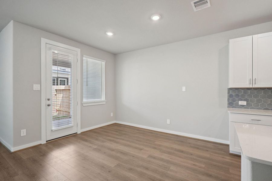 Spacious, unfurnished interior of a new home in Pinewood Trails - City Series, Atascocita (Image 27). Spacious, unfurnished interior of a new home in Pinewood Trails - City Series, Atascocita (Image 27).
