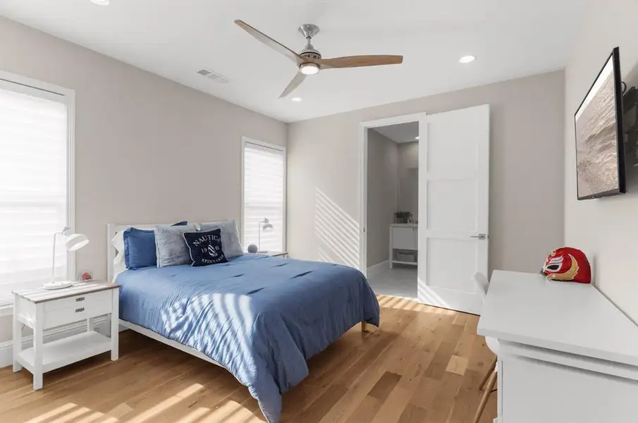 Each bedroom has an ensuite bath and walk-in closet. Each bedroom has an ensuite bath and walk-in closet.