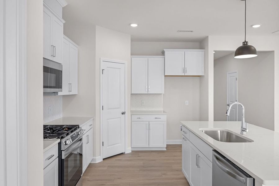 Representative furnished interior of a home built from the The Franklin C by Davidson Homes LLC in Retreat at North Main, Lillington (Image 9).