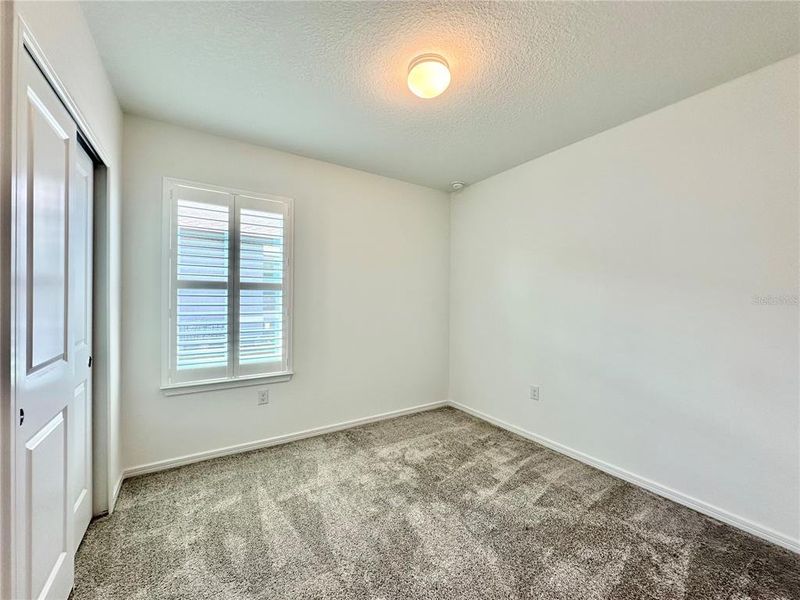 Spacious, unfurnished interior of a new home in , Ocala (Image 20).