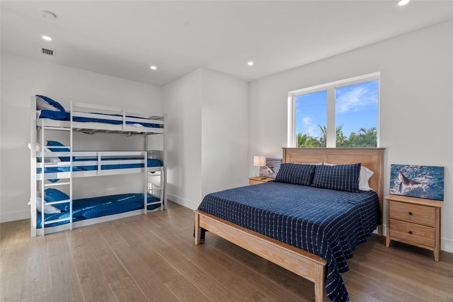 Furnished interior view inside a new home in , Pompano Beach (Image 13).