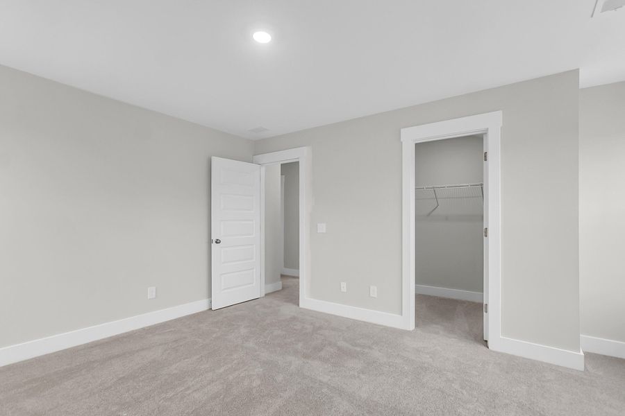 Spacious, unfurnished interior of a new home in Lochton, Summerville (Image 44). Spacious, unfurnished interior of a new home in Lochton, Summerville (Image 44).