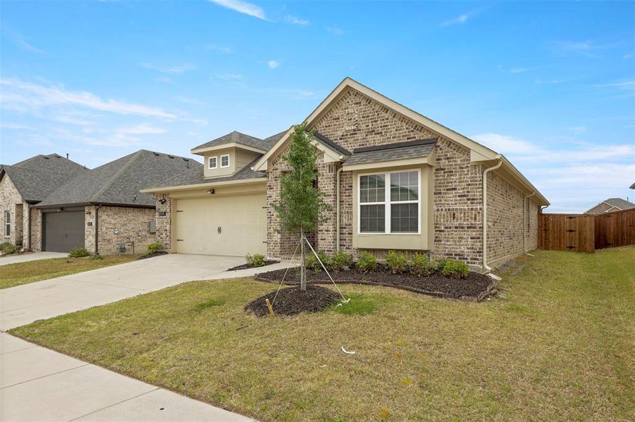 Front exterior of a new home in , Anna, TX, highlighting curb appeal (Image 23).