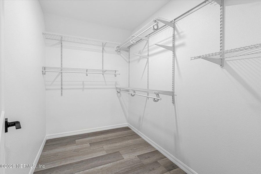 Spacious, unfurnished interior of a new home in , Satsuma (Image 31).